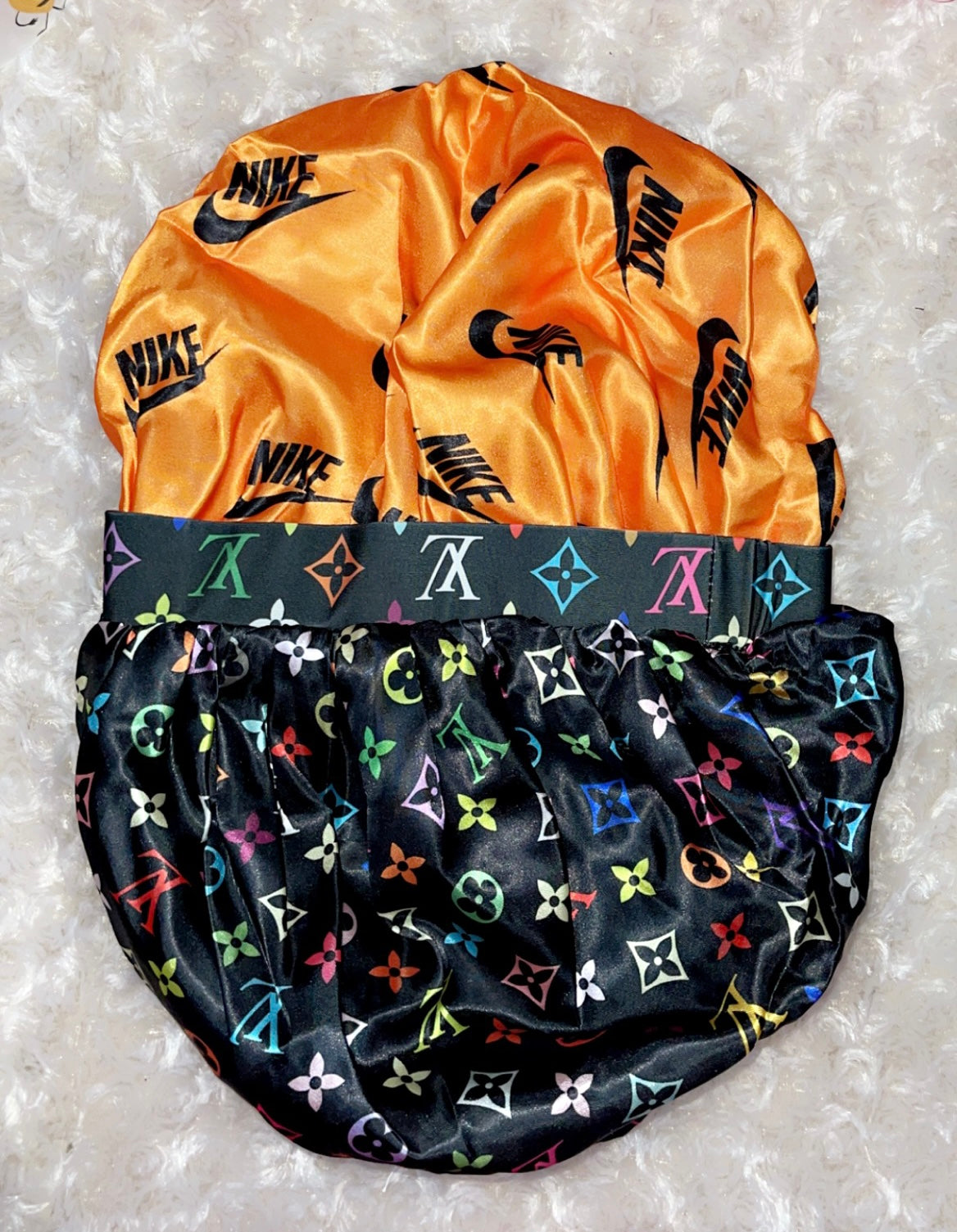 BONNETS
