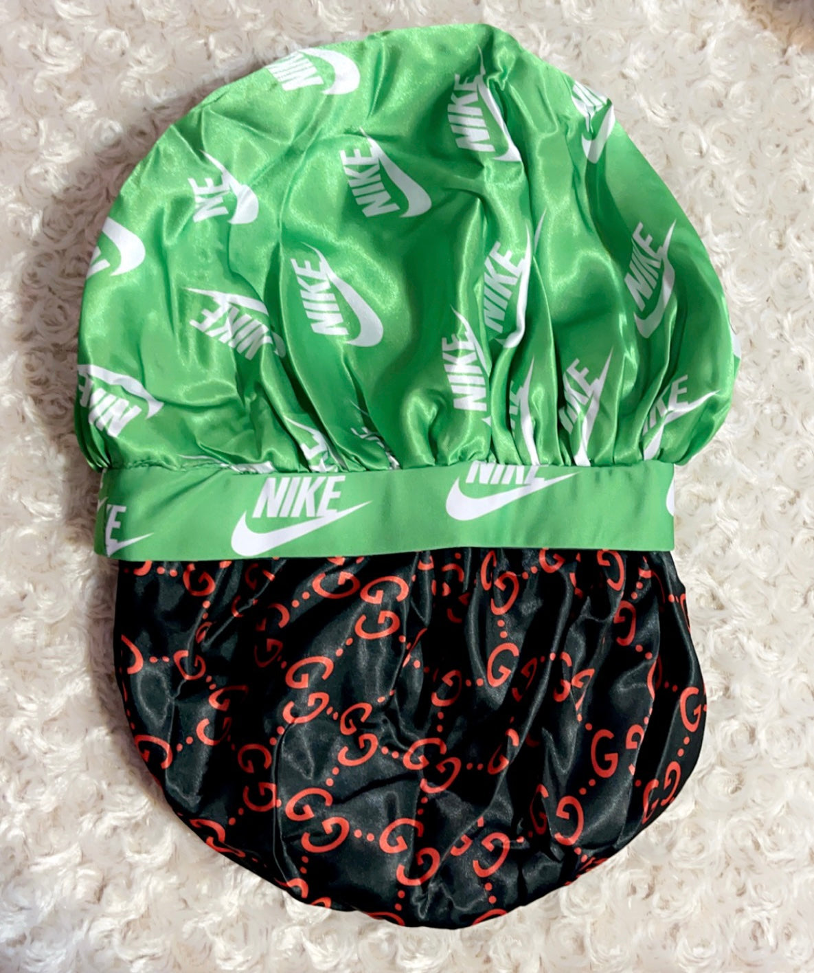 BONNETS